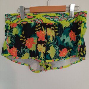 Hurley womens size Large floral board shorts